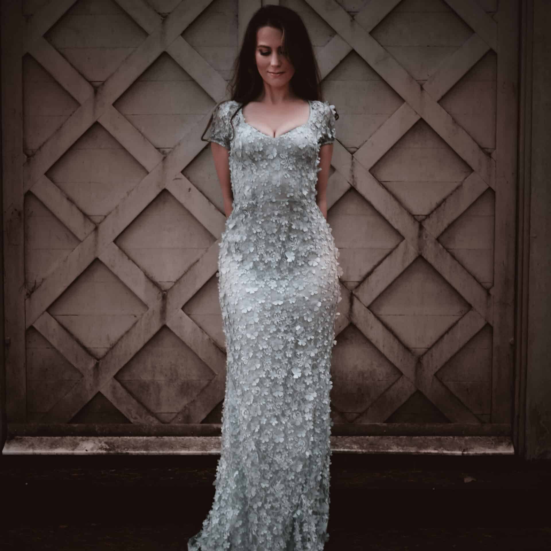 Wifey in Autumn | DSLR Photography | Doctor Spin Silver-Dress-Lisah-Silfwer